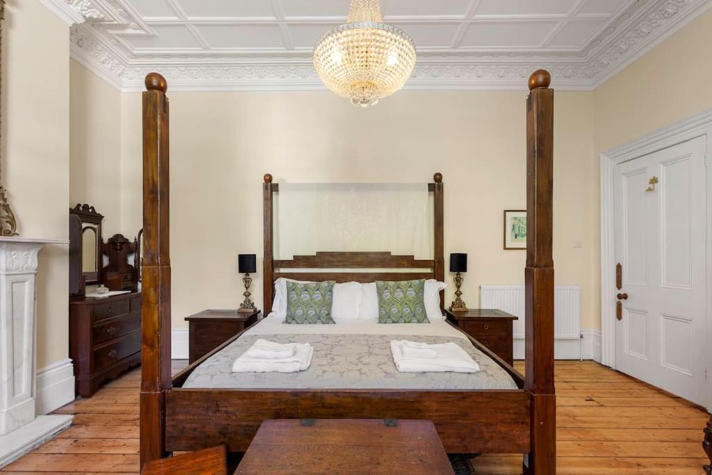 Luxurious Victorian, A Few Minutes From The Beach - Sleeps 2 Adults And Up To 3 Children Apartment St Leonards-on-Sea Exterior photo