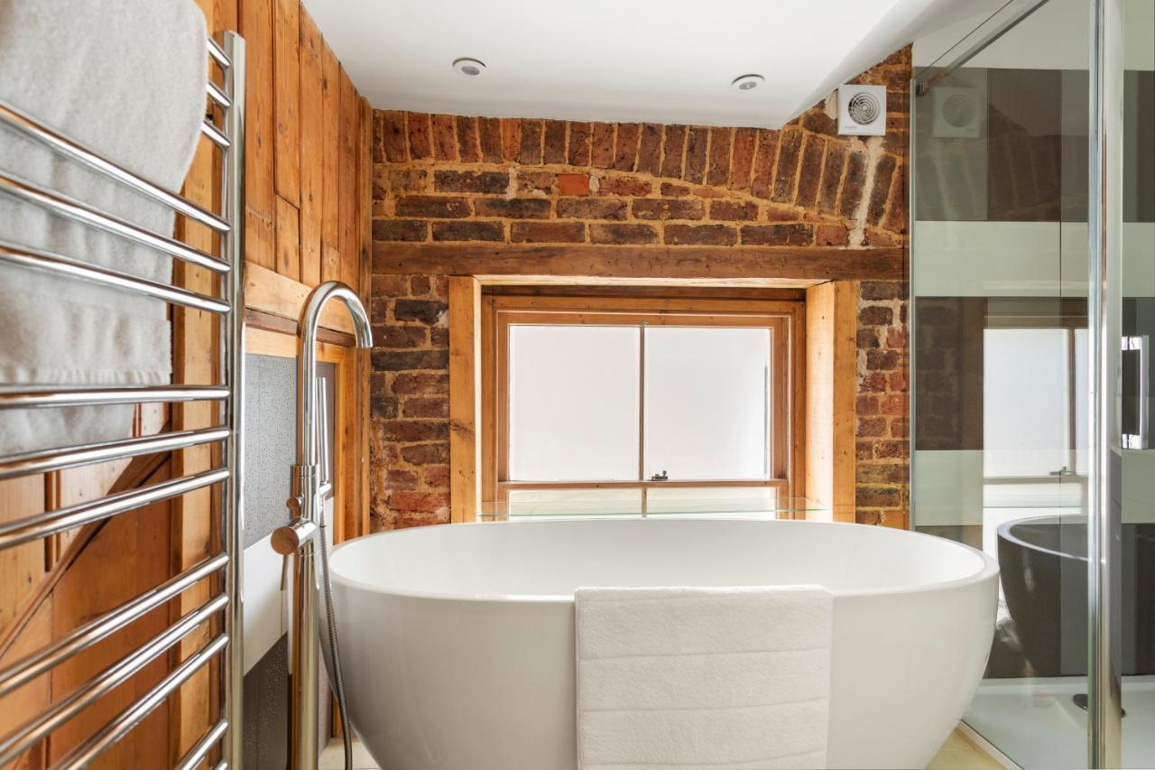Luxurious Victorian, A Few Minutes From The Beach - Sleeps 2 Adults And Up To 3 Children Apartment St Leonards-on-Sea Exterior photo